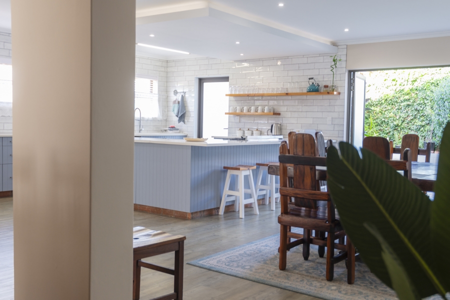6 Bedroom Property for Sale in Myburgh Park Western Cape